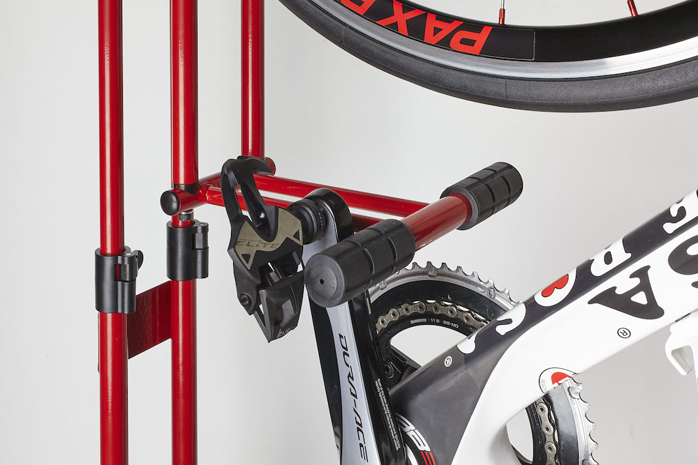 サイクルロッカー：室内用自転車スタンド「クランクストッパースタンド