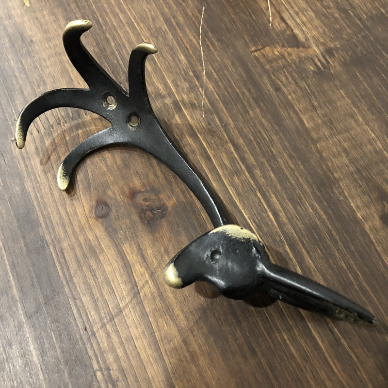 Walter Bosse （ウォルター ボッセ）のウサギのコートフックハンガー