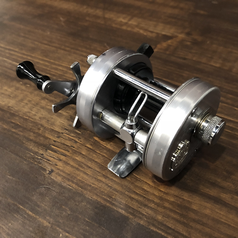 Abu Ambassadeur 2500C 1975年 最初期モデル（アブ アンバサダー 2500C