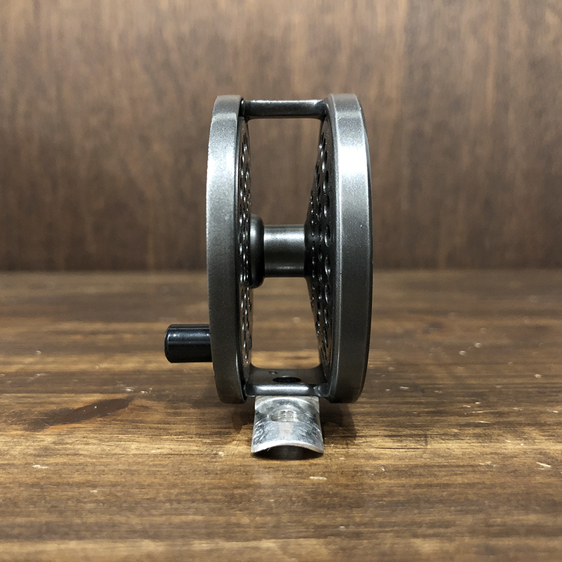 Orvis CFO II Screw Back Fly Reel With Case & Paper オービス