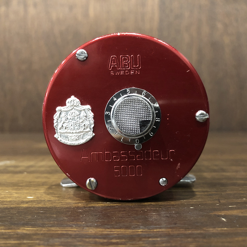 Abu Ambassadeur 5000 Red Bait Casting Reel 770405 アブ