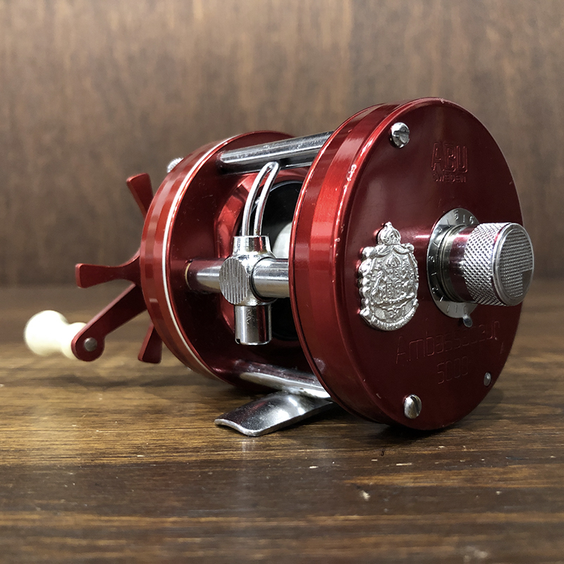 Abu Ambassadeur 5000 Red Bait Casting Reel 770405 アブ