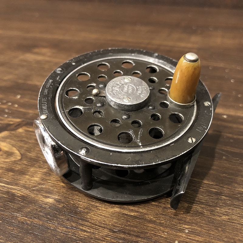 Pflueger Medalist 1492 Round Line Guard Early Fly Reel フルーガー