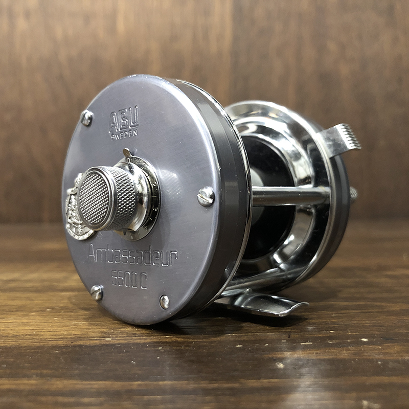Abu Ambassadeur 5500C Blue Gray Bait Casting Reel アブ