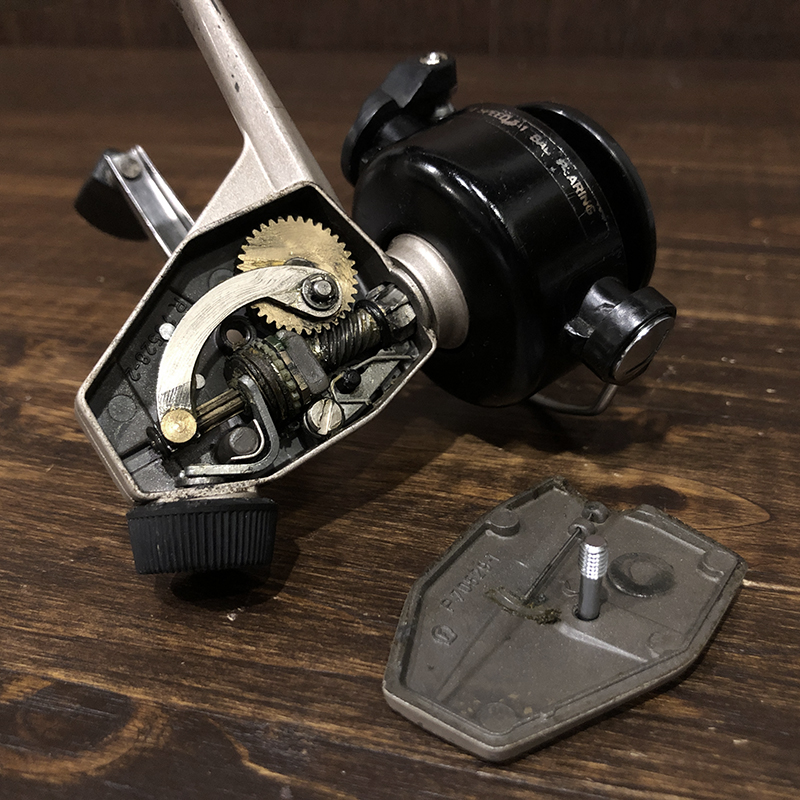 Abu Cardinal 3 Early Model Champagne Gold Spinning Reel 780200