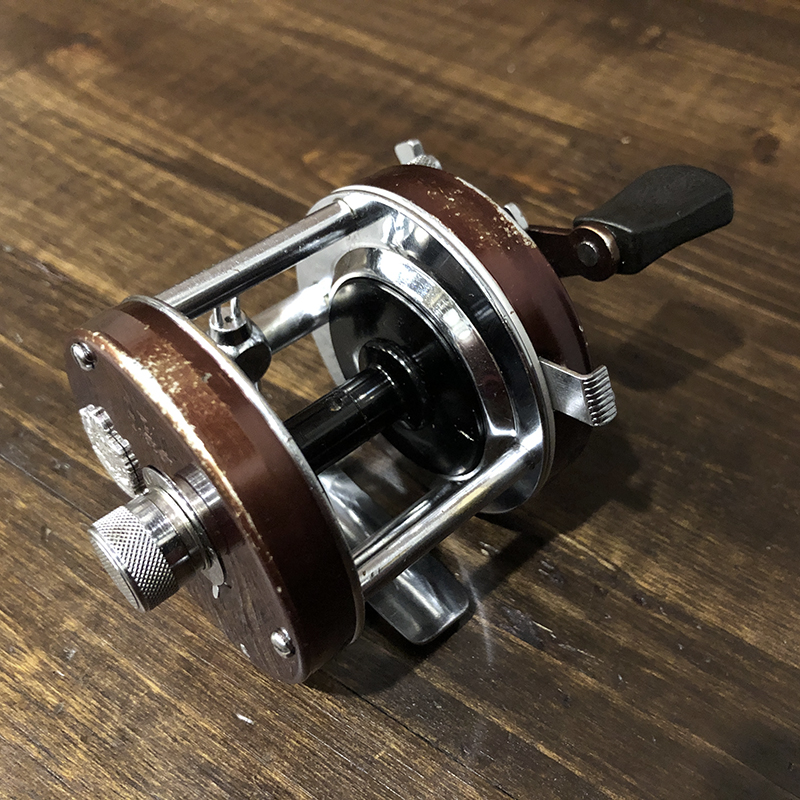 Abu Ambassadeur 5500 Brown Bait Casting Reel 760401 アブ