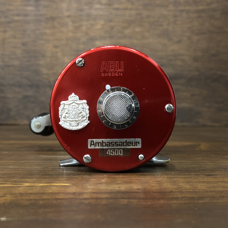 Abu Ambassadeur 4500 Cherry Red（アブ アンバサダー 4500 チェリー