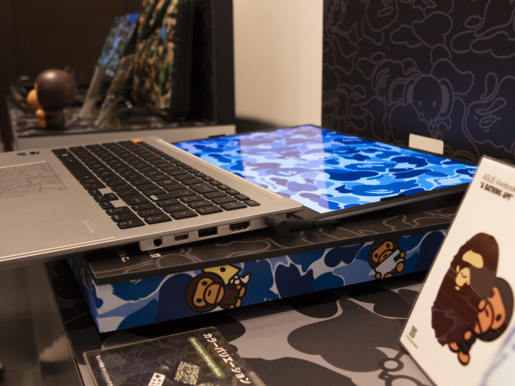 ASUS Vivobook × BAPE®のコラボモデルがついにお披露目！細部にまで