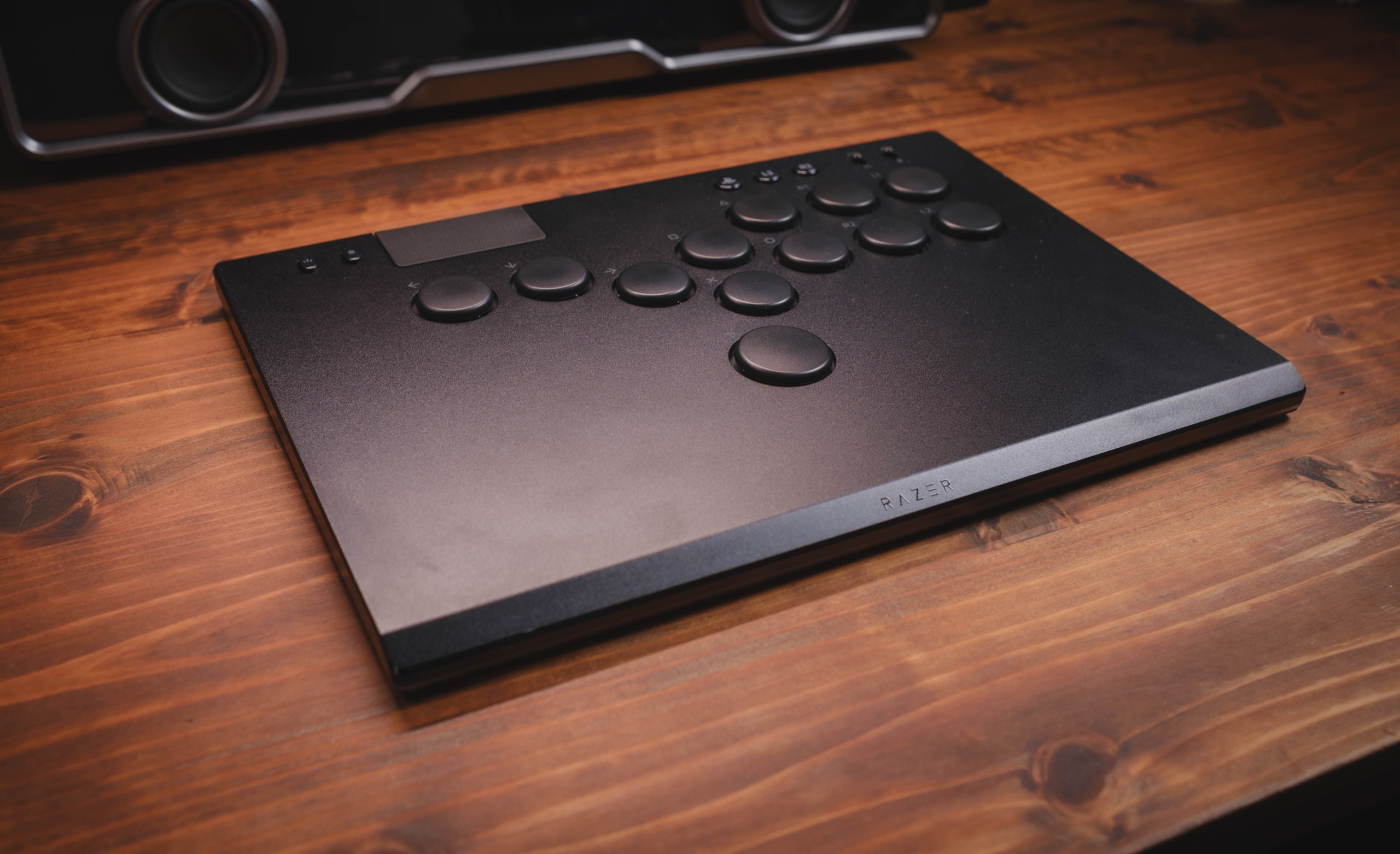 Razerのレバーレス「Kitsune」を使ってみた感想。デザインはカッコいい