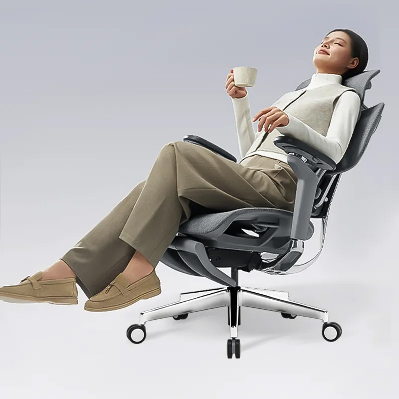 CAGUUUから人間工学に基づくオフィスチェア「AXISU」シリーズ登場。長