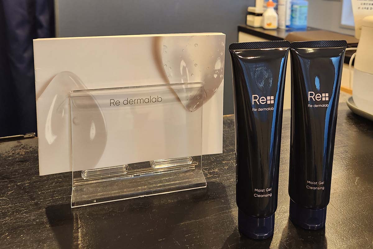 うるおって落ちる” 新感覚」と話題。リ・ダーマラボ モイストゲル