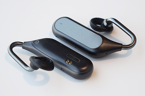 話題の耳穴を塞がない独立型ワイヤレスヘッドホンXperia Ear Duo