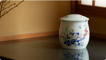 古伊万里四季）花瓶|有田焼の老舗-香蘭社オンラインショップ