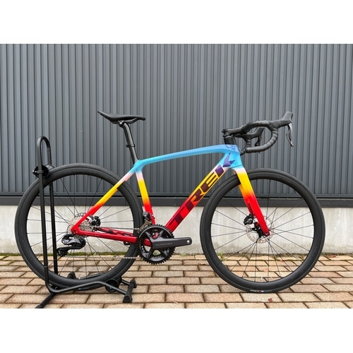TREK ( トレック ) ロードバイク EMONDA SLR ( エモンダ SLR ) Shimano