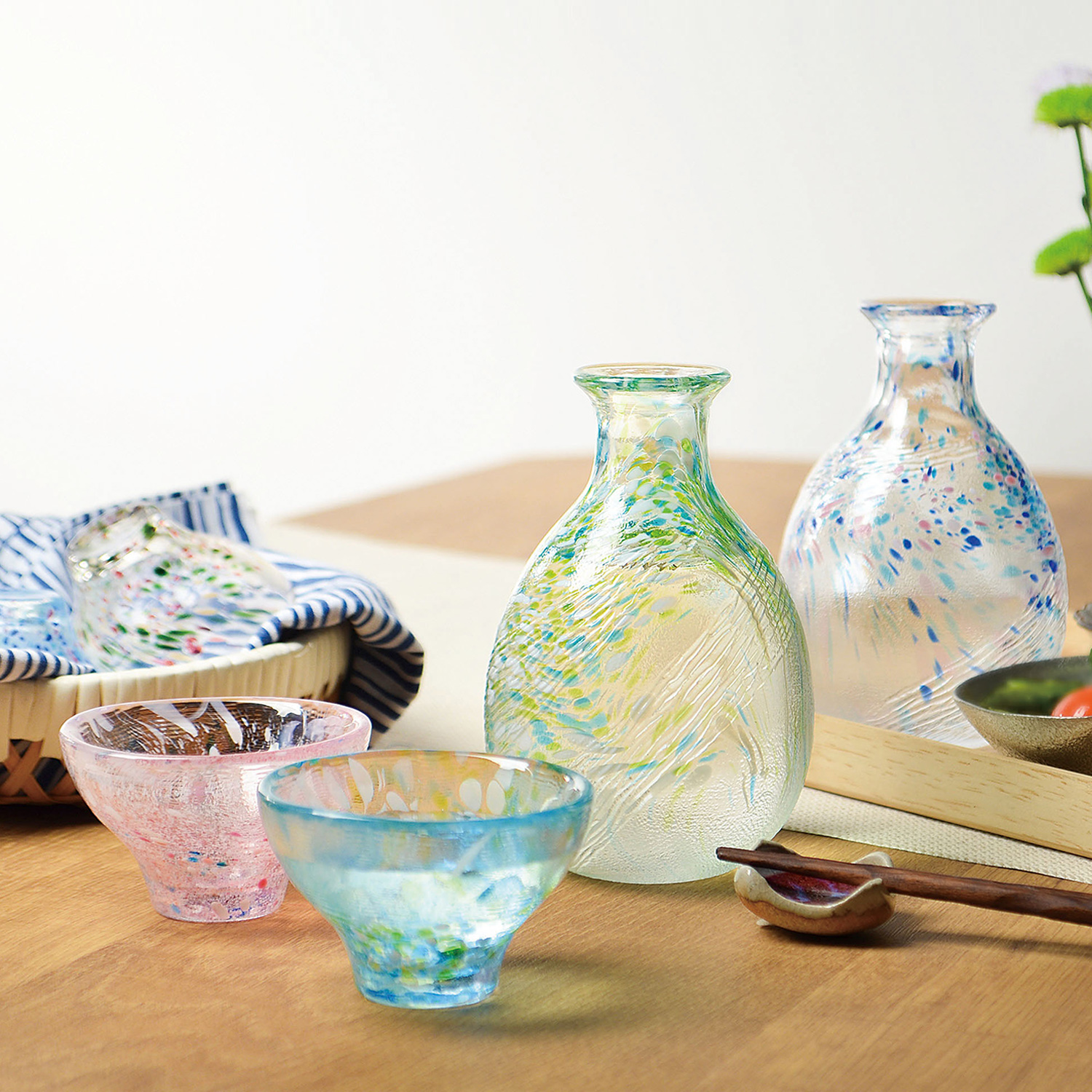 ぐいのみ WA523 / 東洋佐々木ガラス(株) 公式オンラインショップ