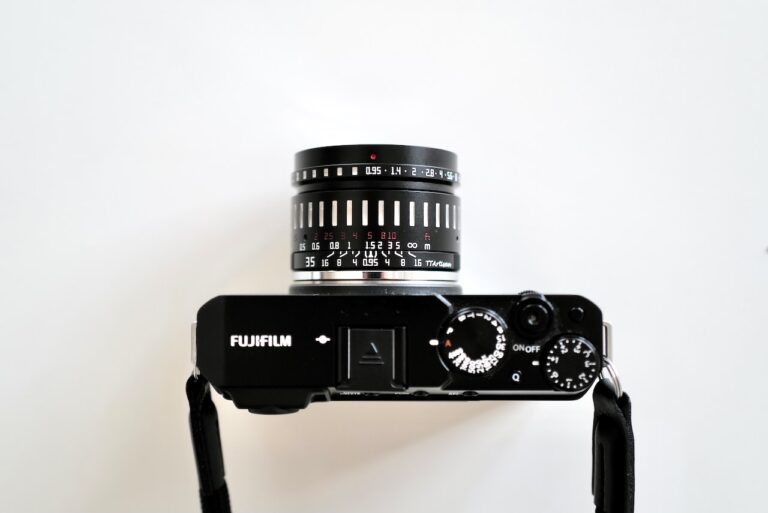 銘匠光学 TTArtisan 35mm F0.95 C（富士Xマウント）を買いました