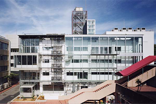 関東学院大学 大沢記念建築設備工学研究所