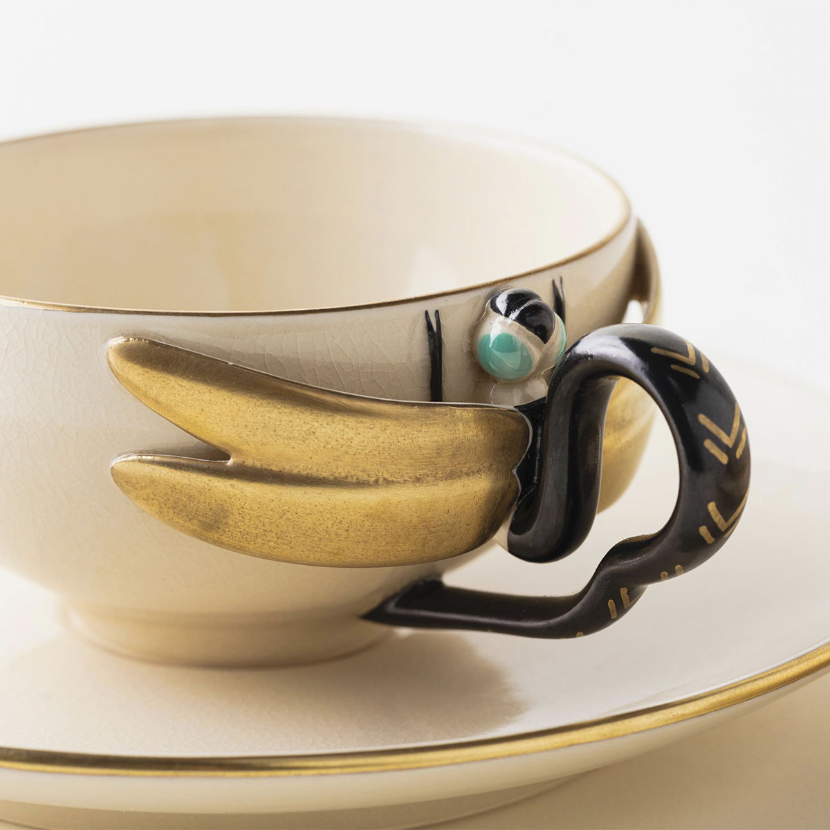 蜻蛉ティーカップ(赤)(黒)ペア[トンボティーカップペア (アカ)(クロ