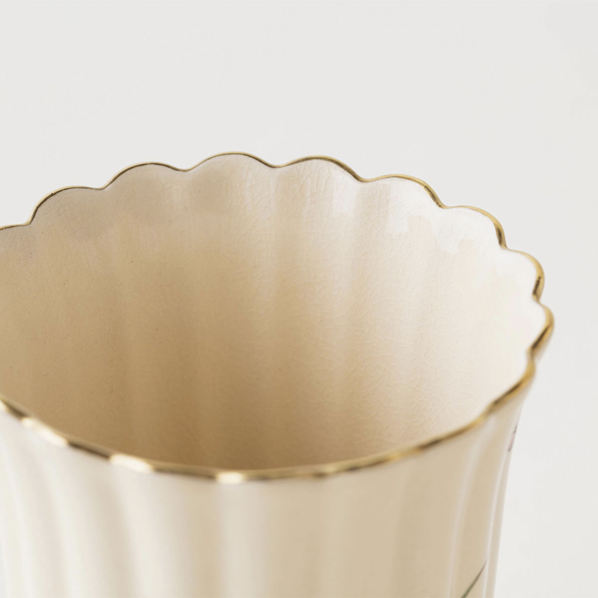 菊脚フリーカップ(菊) [キクアシフリーカップ (キク) ]｜沈壽官窯