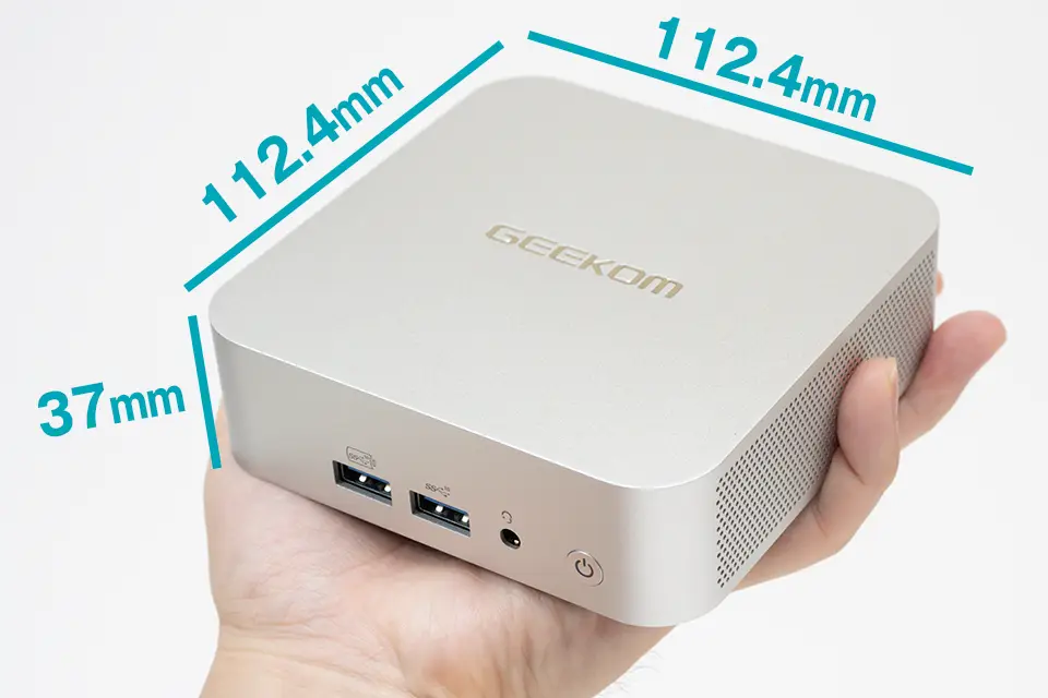 GEEKOM A8 レビュー：コンパクトでもパワフルなRyzen 9 8945HS搭載の高