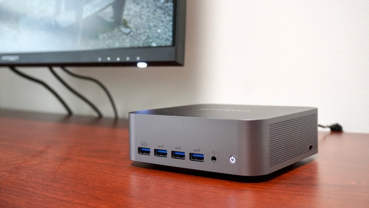 GEEKOM GT1 Mega レビュー：Core Ultra 9 185H・32GB・2TBを手のひら