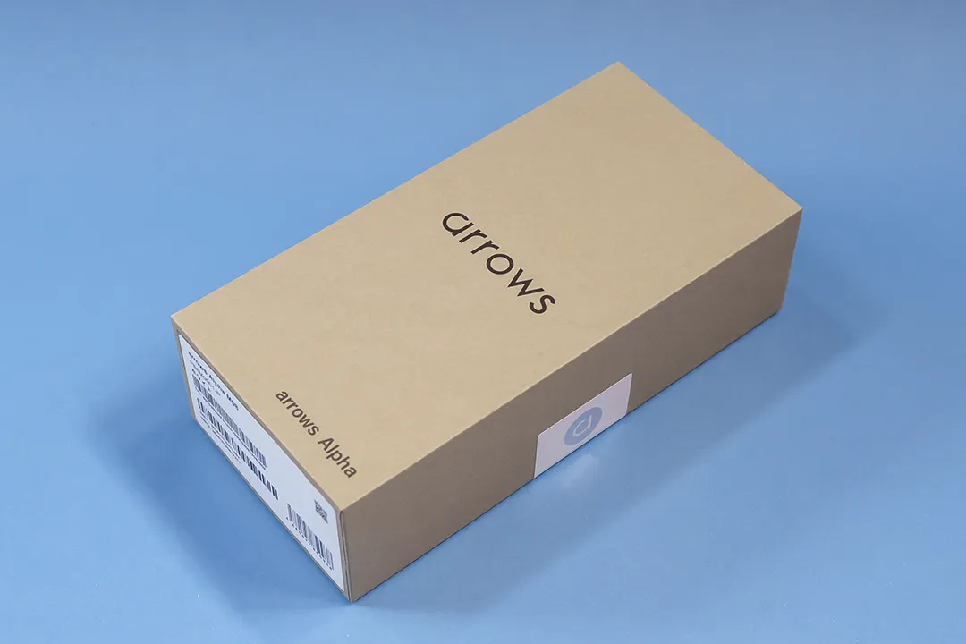 arrows Alpha M08 ホワイトの外観を写真で紹介 – OREFOLDER