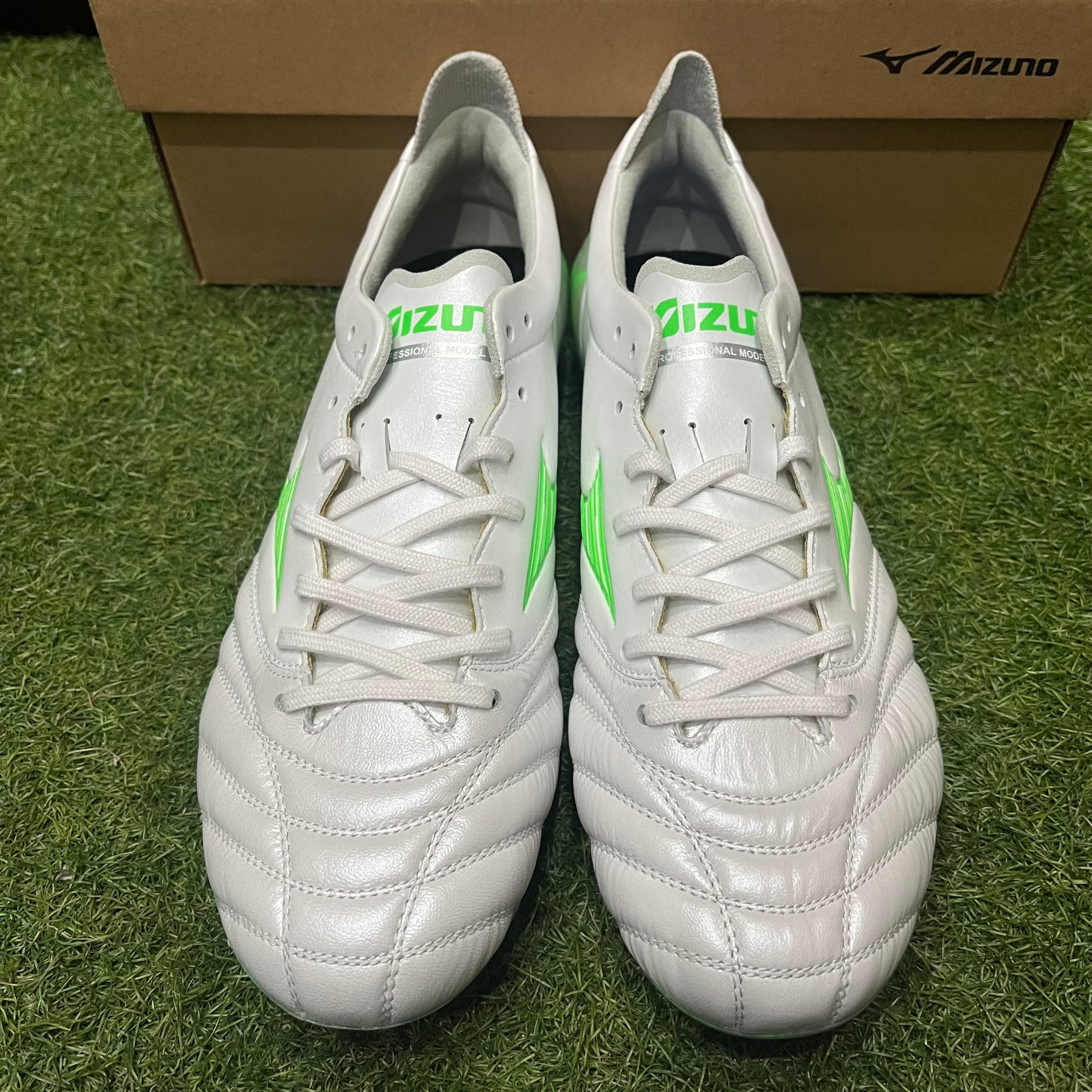 日本未発売 モレリアネオ4 エリート P1GA253237 Morelia Neo4 elite