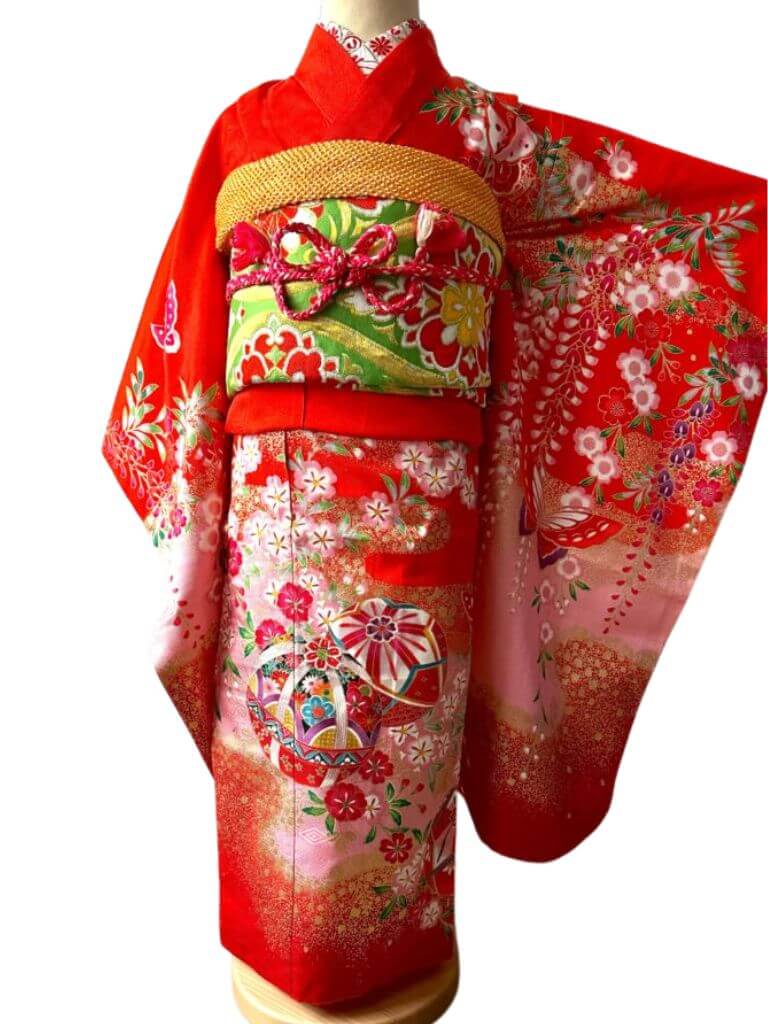 七五三 】紅赤・手毬唄と蝶【オランダ着物 晴レル屋】