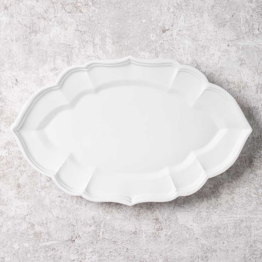 臼杵焼 オーバル皿 S ¥8,800 大人の焼き物