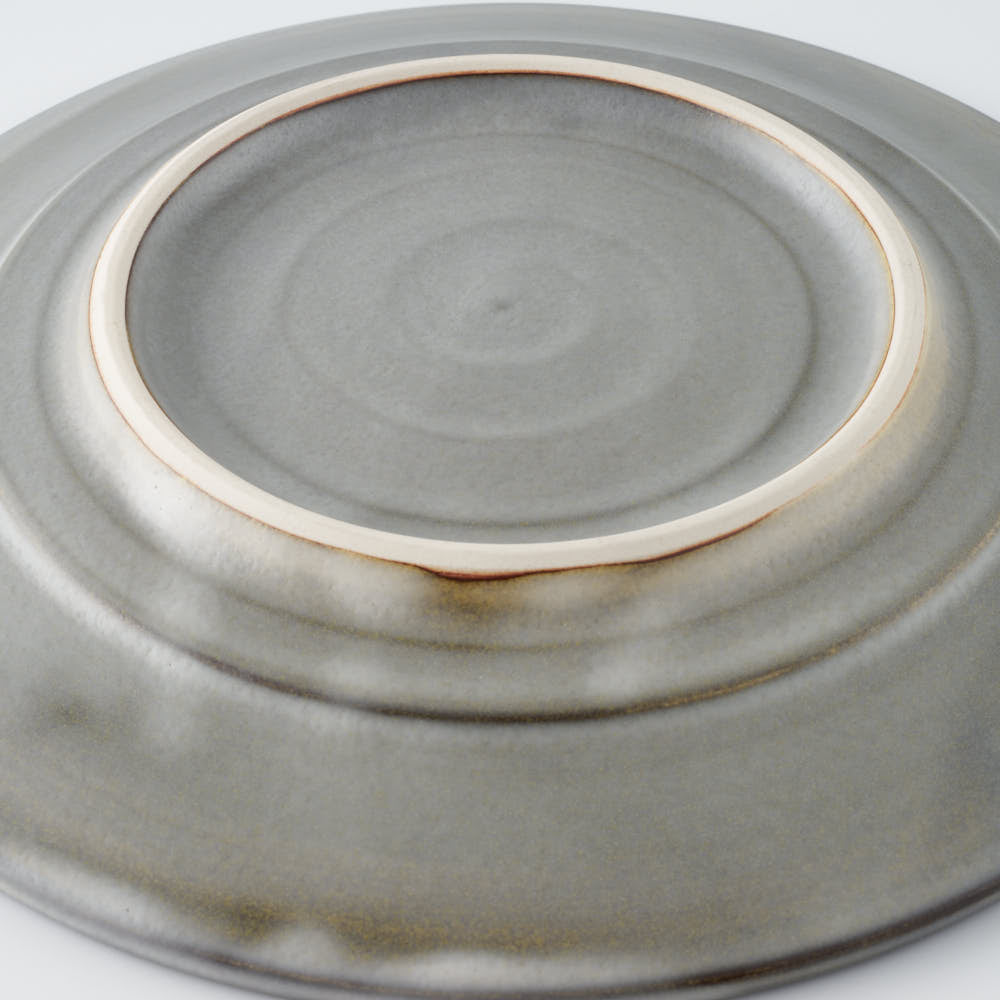 作家 中村智子 21cmリムプレート グレー ¥5,060 大人の焼き物