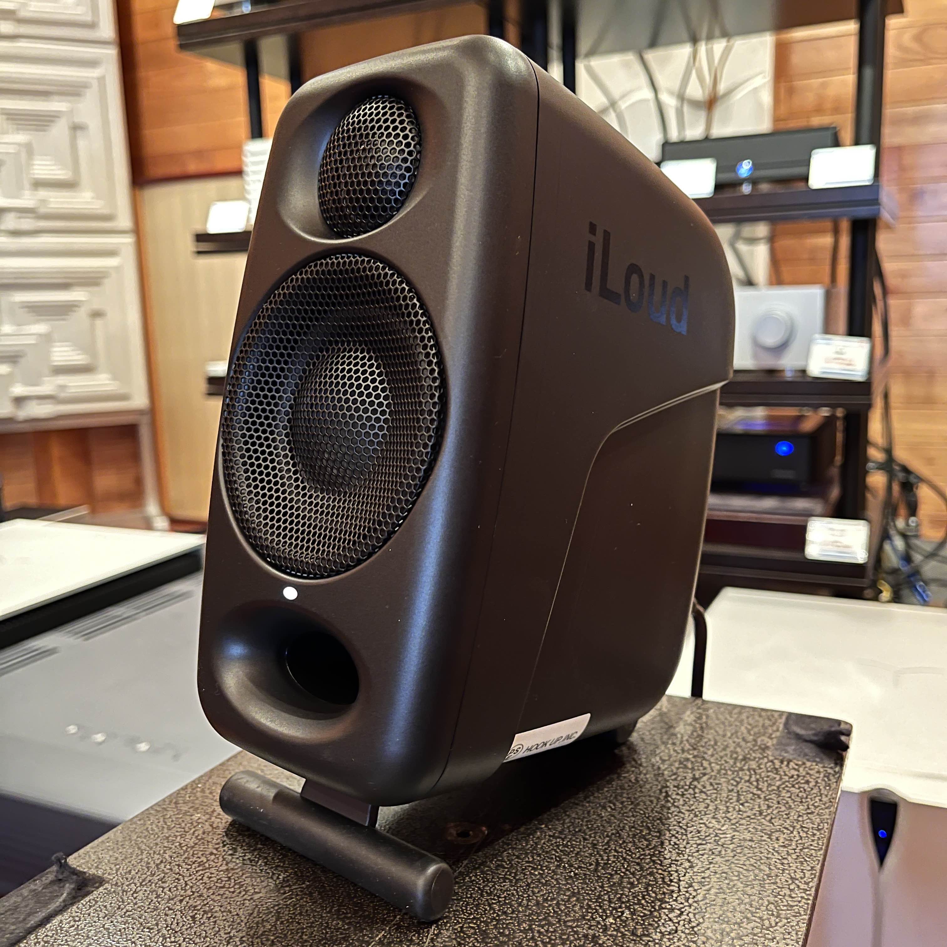話題の超小型モニタースピーカー 『iLoud Micro Monitor』と『iLoud