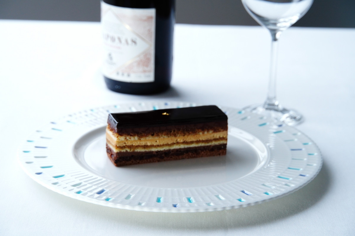 ドラマ『恋マジ』あのお皿が手に入る！ガラス×ボーンチャイナの