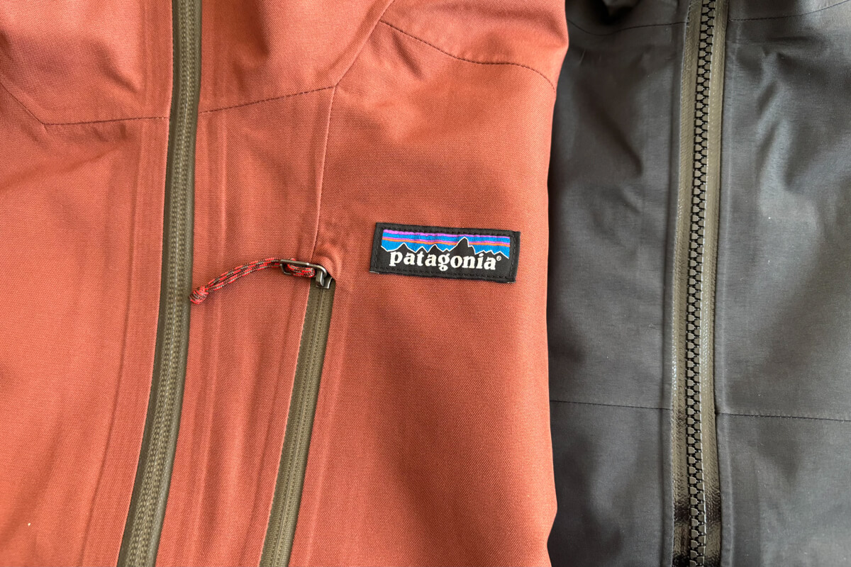 パタゴニア「パウダー・タウン・ジャケット＆ビブ」レビュー：バック