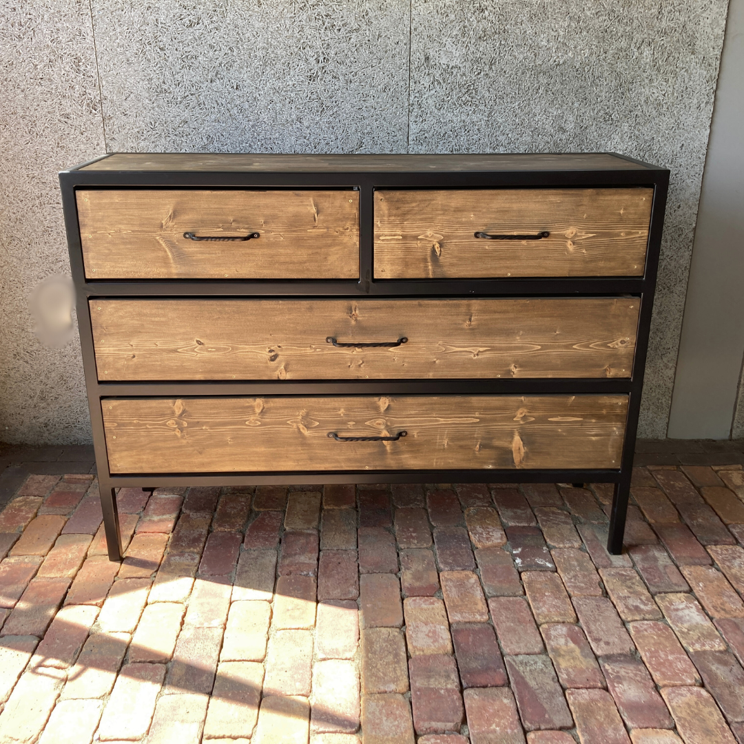 アイアン家具 | チェスト（北海道帯広市） - 株式会社オーバード