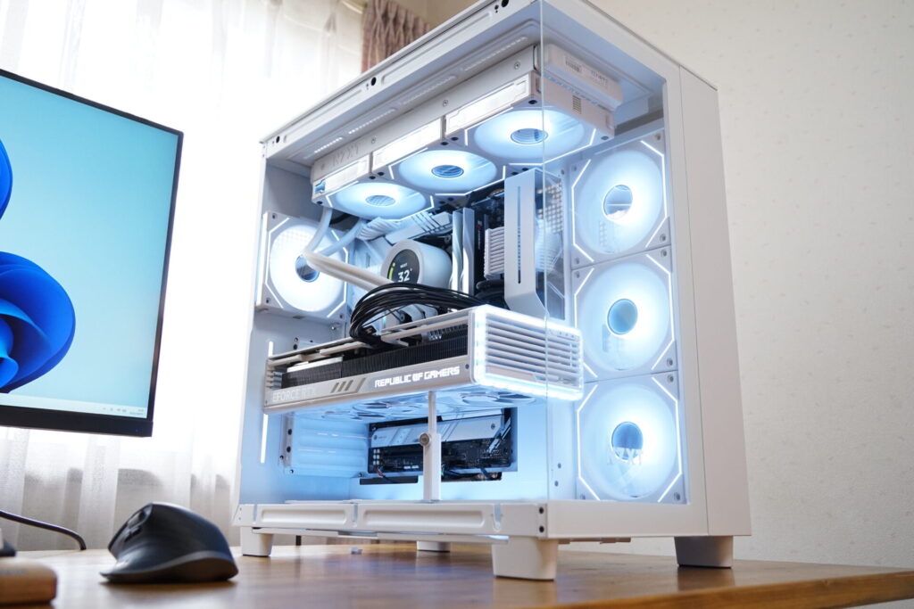 ゲーミングPC組み立て代行】うっとりする白色、Core i9 13900K