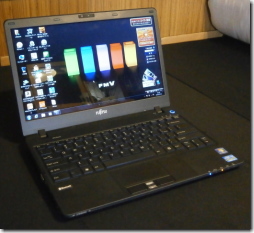 実機レビュー － 富士通 LIFEBOOK SH76