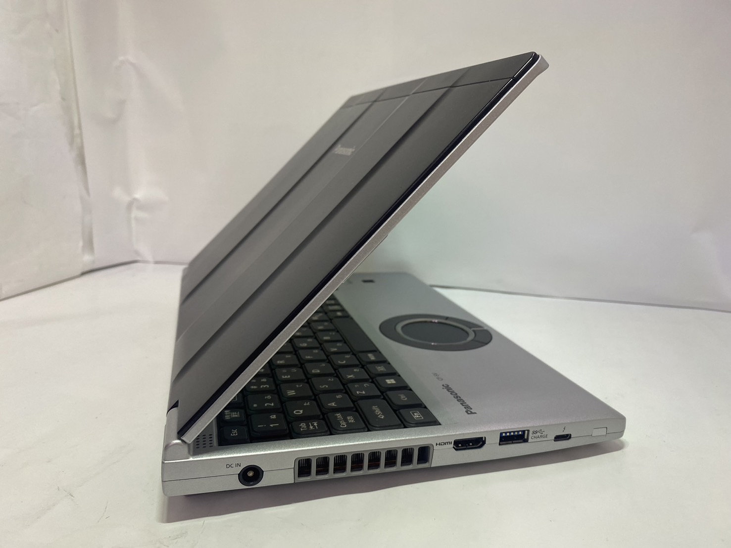 PANASONIC(パナソニック) Let's note SV2 (CF-SV2LDMCR)の激安通販