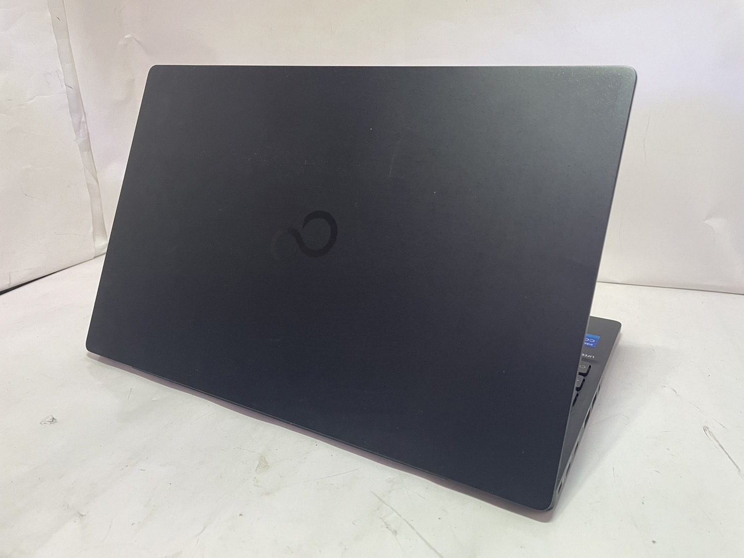 FUJITSU(富士通) LIFEBOOK U9311/F (FMVU34021)の激安通販(詳細情報