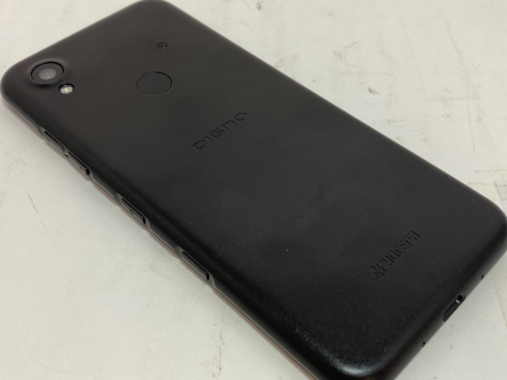 KYOCERA(京セラ) DIGNO SX3 KYG02 SIMフリーの激安通販(詳細情報