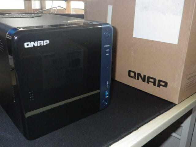 QNAP TS-453Be に 16GBメモリをさしてみました | ピイ アンド エイ