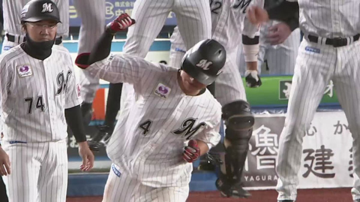 10回裏に藤岡裕大が同点3ラン！ 起死回生の一発で試合は振り出しに｜パ