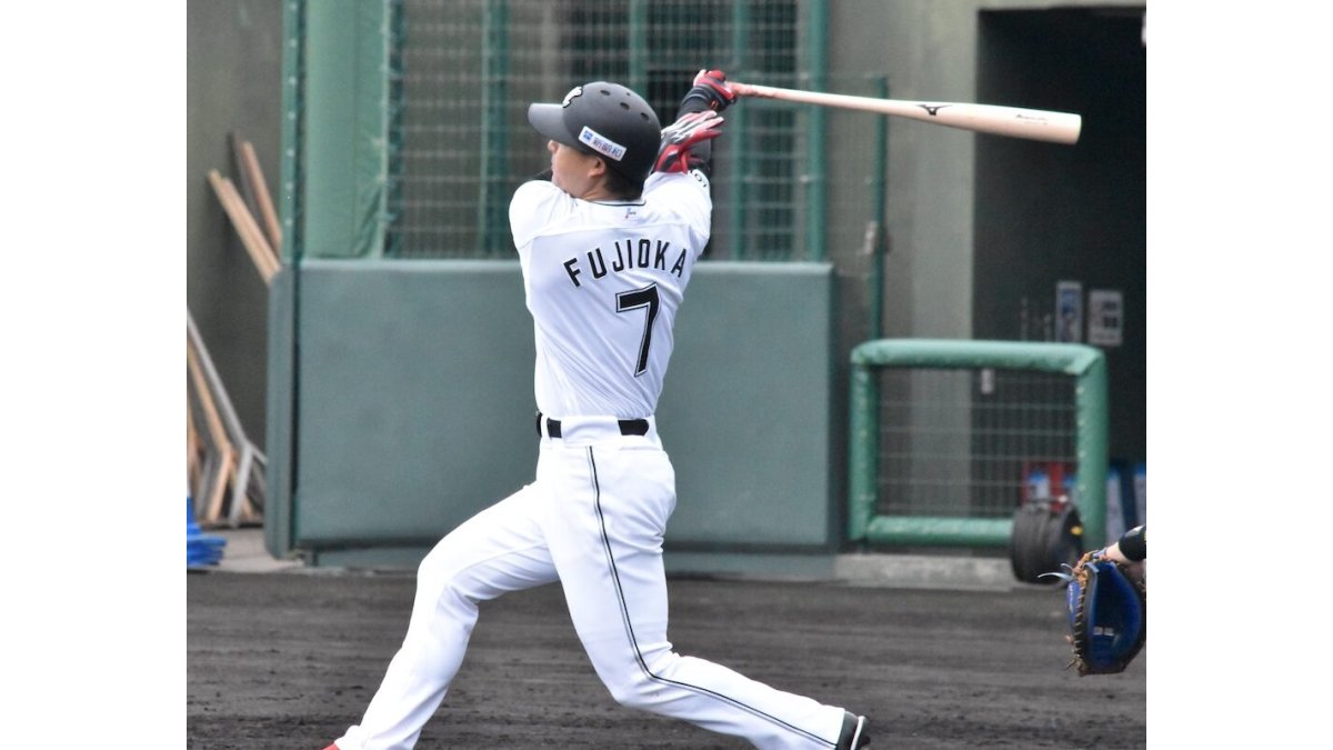 ロッテ、主将・藤岡裕大が3安打2打点と打線を牽引…！今江敏晃氏「同点