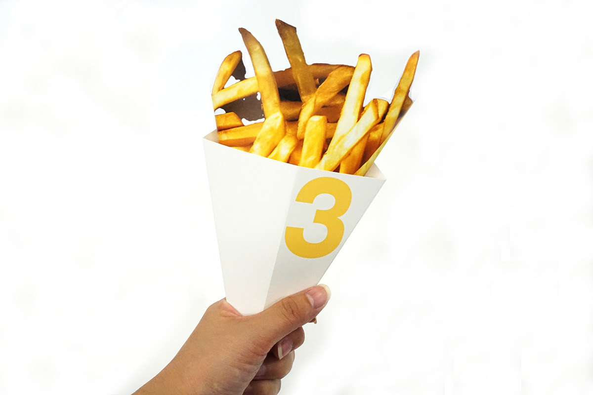 フライドポテト容器をオリジナル制作する方法｜形状・素材・事例付き