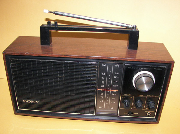 SONY TFM-9200 8石 FM／AM ホームラジオ 1970年型 - ぱれっとストア