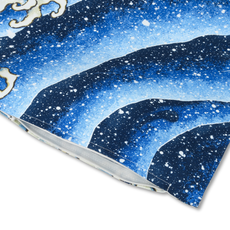 葛飾北斎 クッションカバー ＜怒涛図男浪/青＞ | 京友禅アロハシャツ