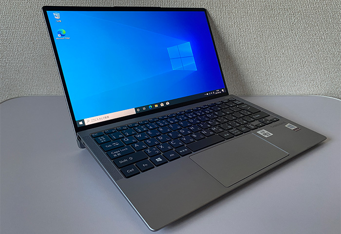 THIRDWAVE F-14IC レビュー】軽量、薄型、コスパ良し！14型ノートPC