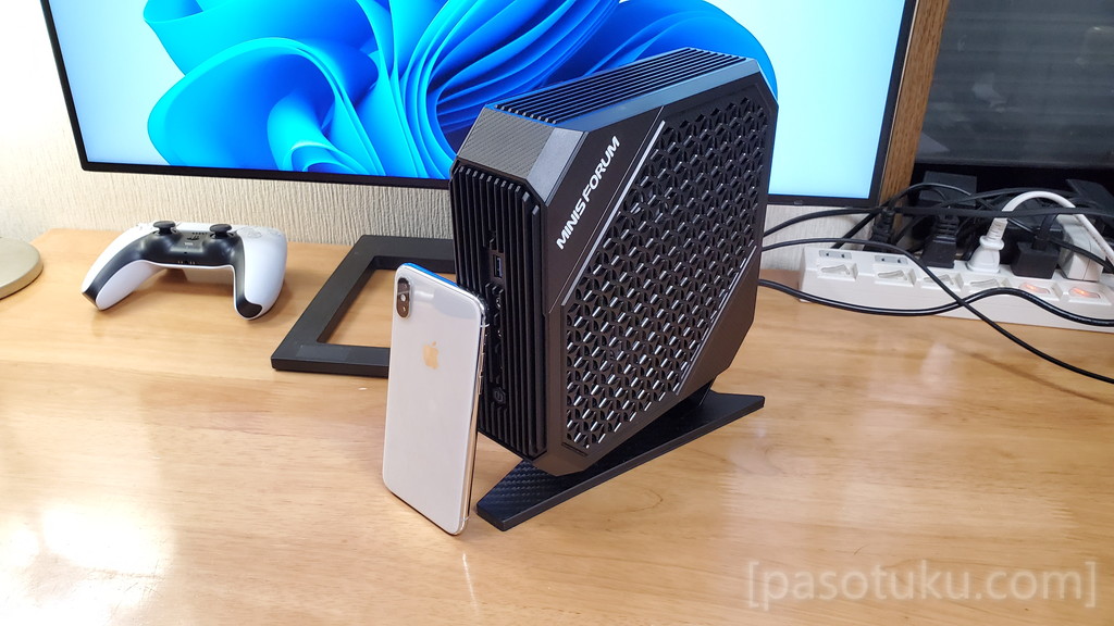 RX6650Mを搭載した強力な小型ゲーミングPC「MINISFORUM HX100G