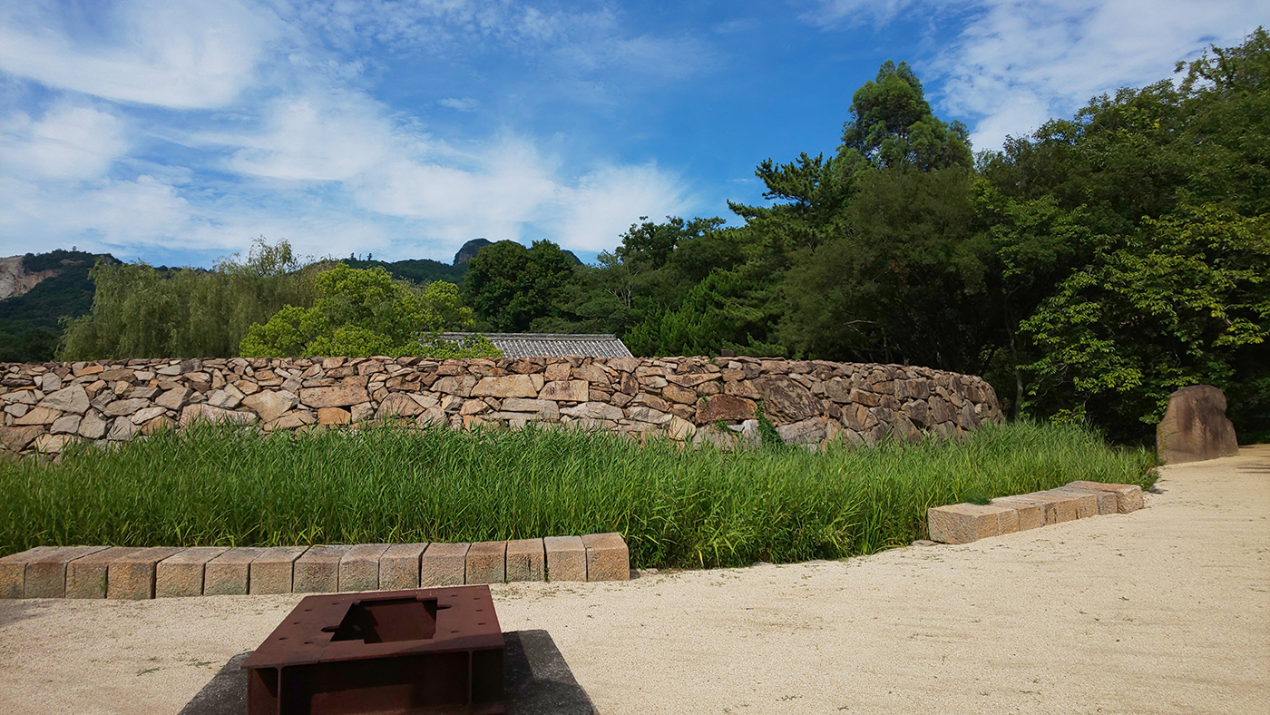イサム・ノグチ庭園美術館はおススメ】松山と高松を観光してきた【道後