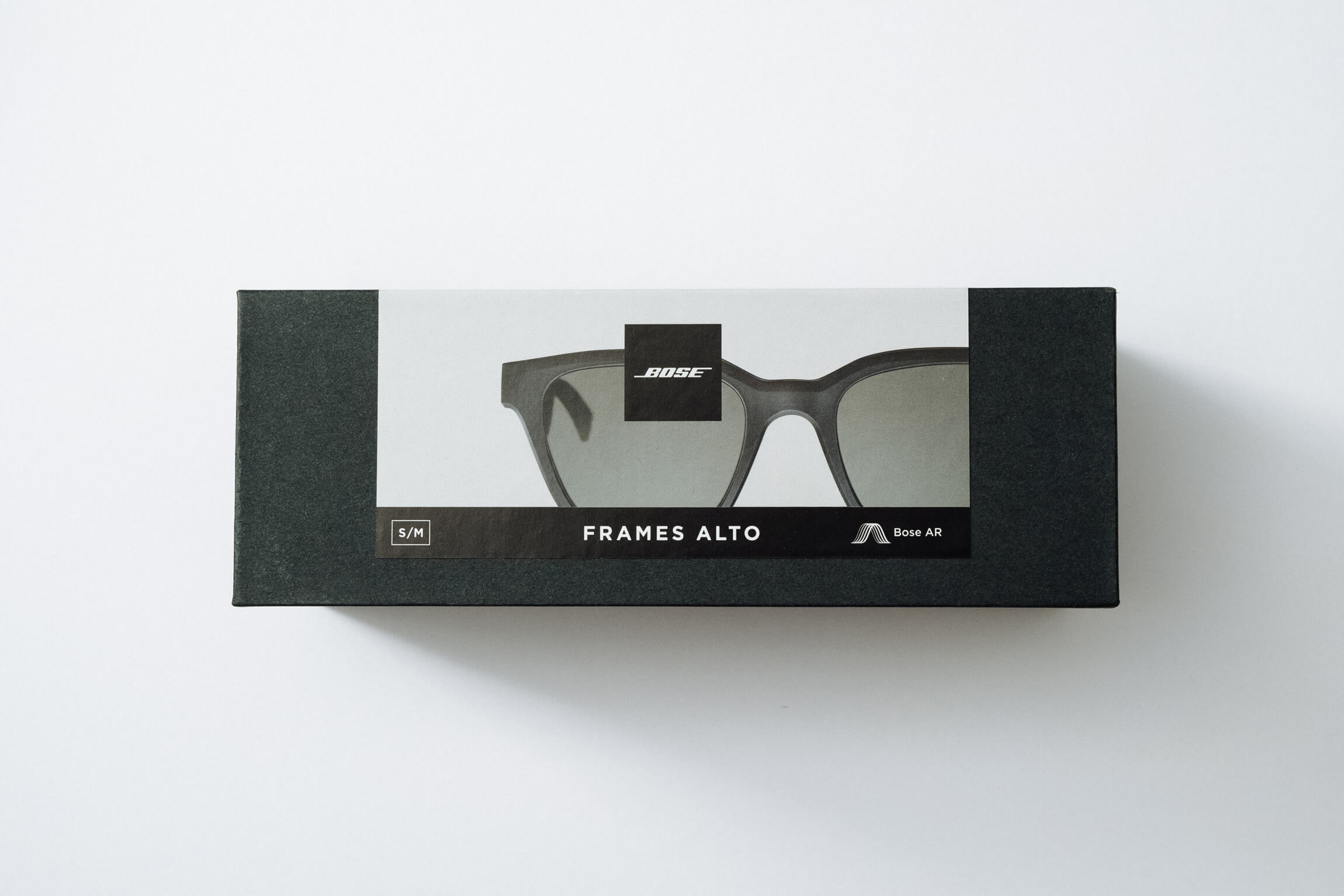 BOSEが手掛けるサングラス「BOSE FRAMES」は、音の鳴る魔法の