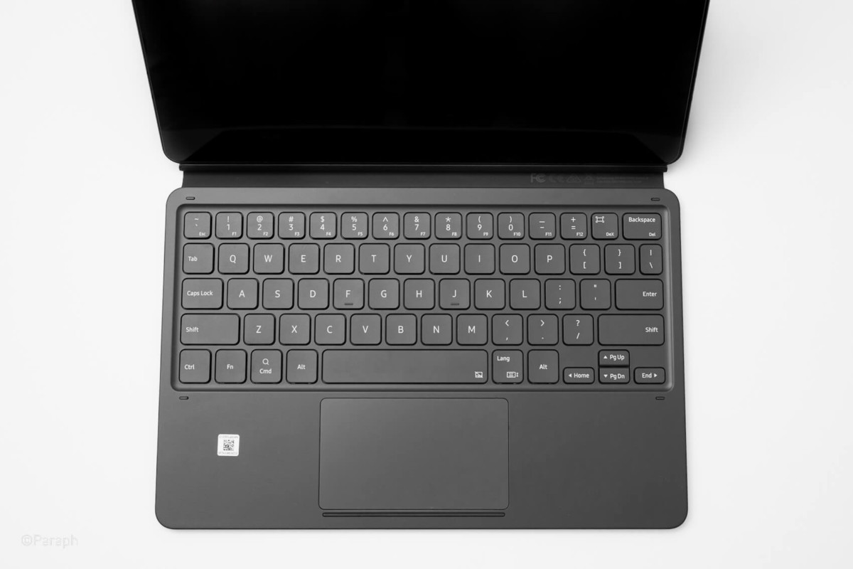 Galaxy Tab S7純正のキーボードカバーは打鍵感は最高だがトラック